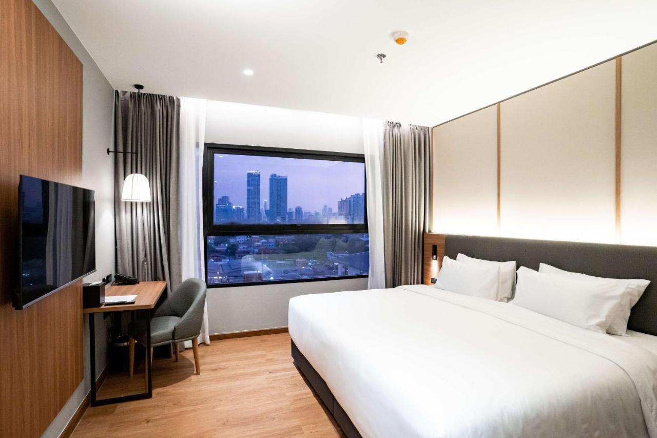 Best Western Chatuchak Бангкок Экстерьер фото